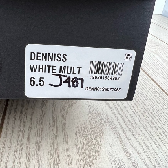 Betsey Johnson Denniss Western Star Slip-on Mules 6.5 White & Silver $99 - Picture 11 of 11